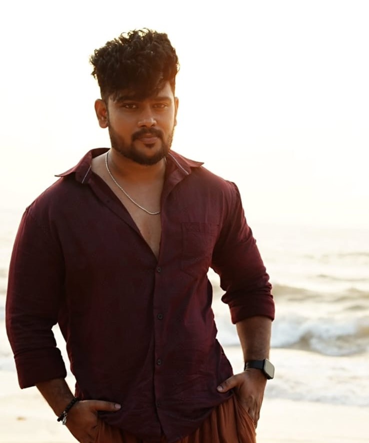 Naveen Kumar M